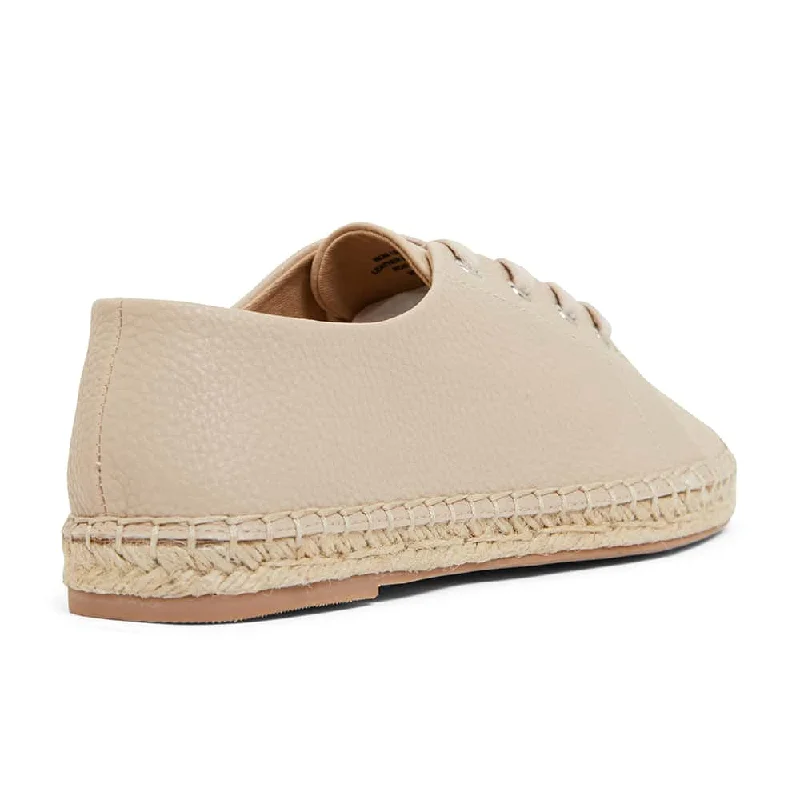 Bayside Sneaker in Nude Smooth