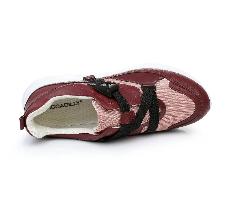 Runway-Ready Comfort Sneaker - Burgundy (986.003)