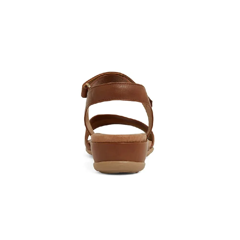 Camden Sandal in Mid Brown Leather