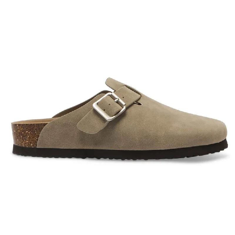 Charlie Flat in Taupe