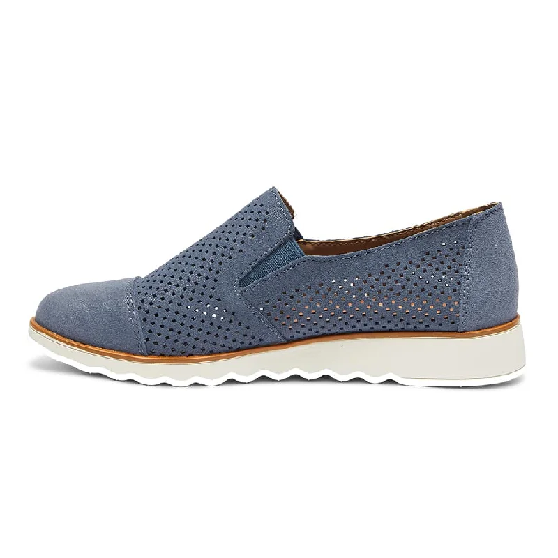 Davis Sneaker in Denim Leather