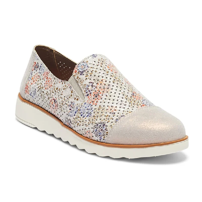 Davis Sneaker in Stone Floral Leather