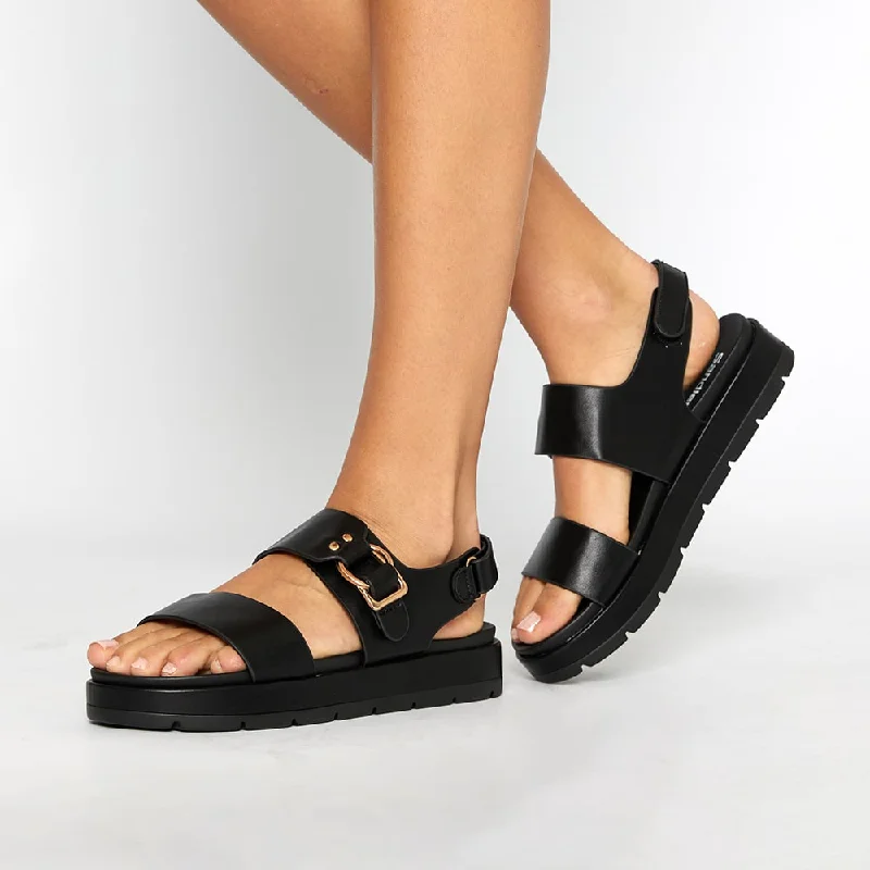 Felix Sandal in Black Smooth