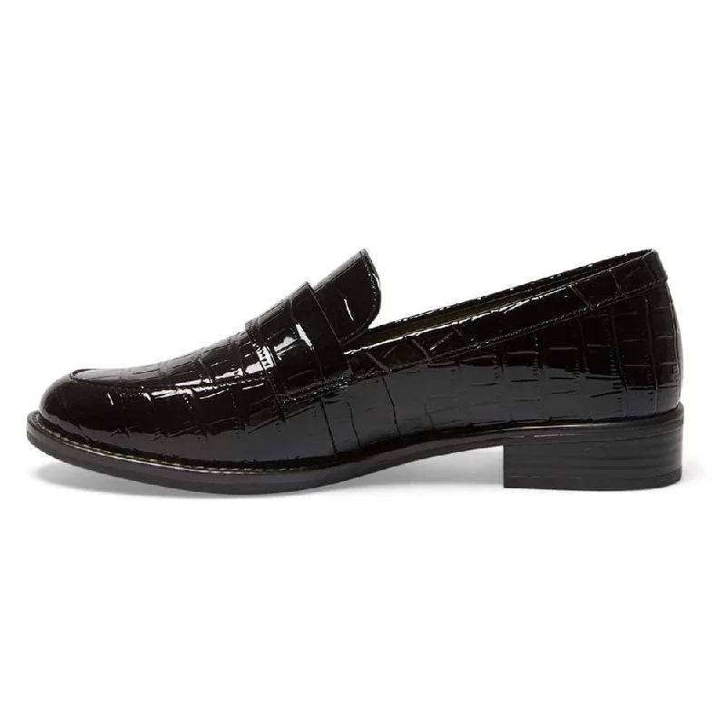 Infinity Loafer in Black Croc