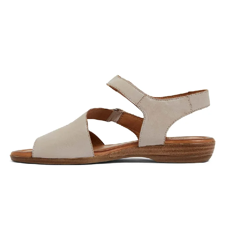 Kenya Sandal in Light Grey Leather