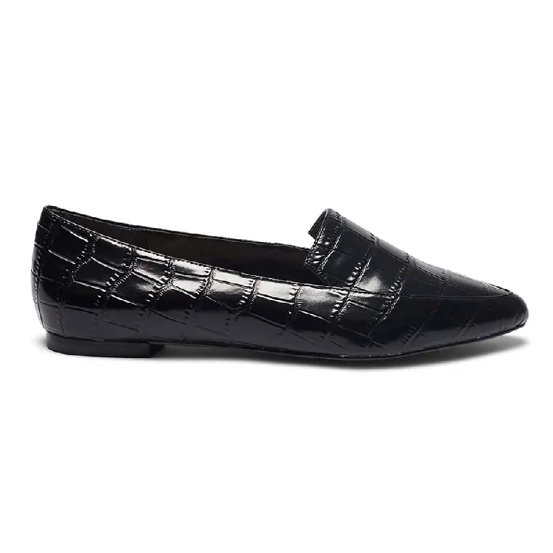 Leoni Loafer in Black Croc Leather