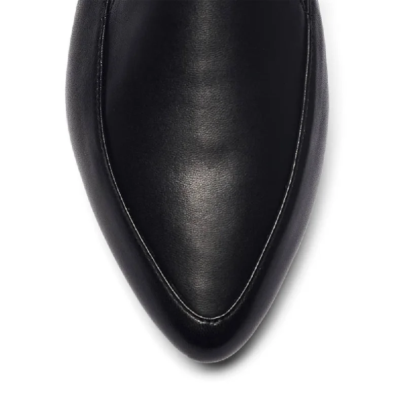 Leoni Loafer in Black Leather