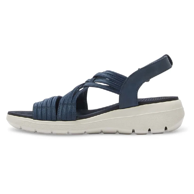 Luna Sandal in Navy