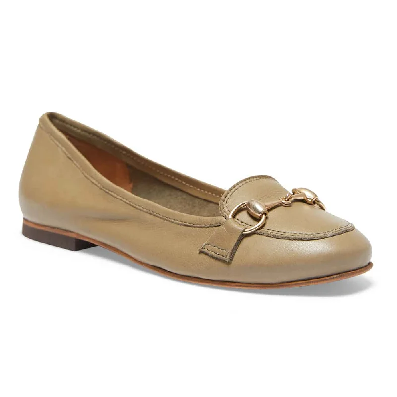 Madeline Flat in Khaki Leather