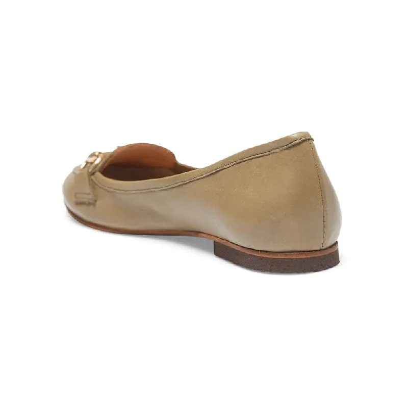 Madeline Flat in Khaki Leather