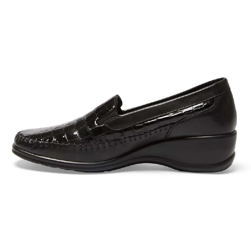 Margaret Loafer in Black Croc