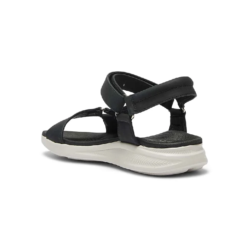 Native Sandal in Black