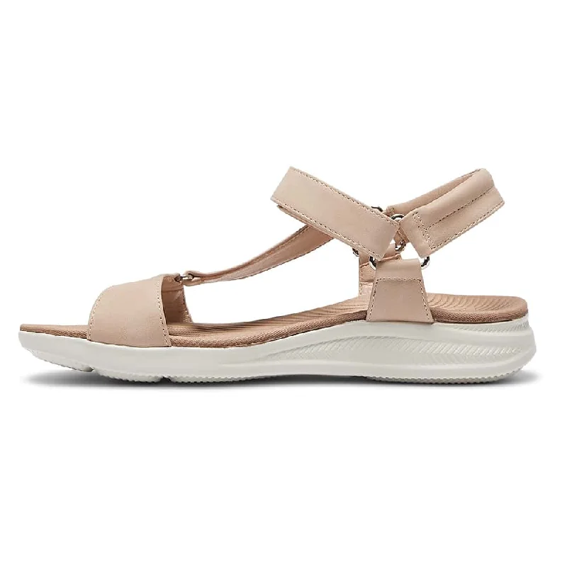 Native Sandal in Blush