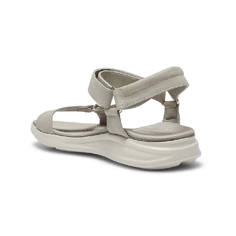 Native Sandal in Light Grey