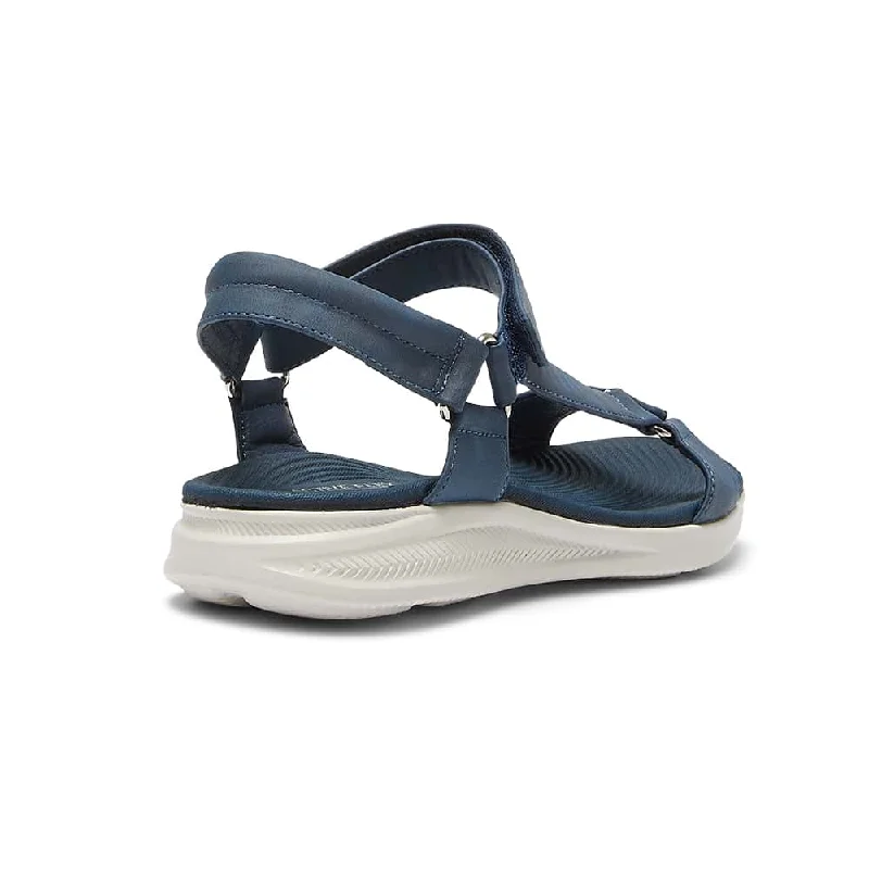 Native Sandal in Navy