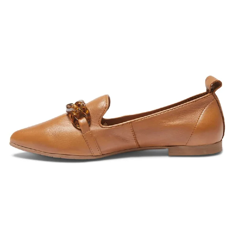 Nelly Loafer in Tan Leather