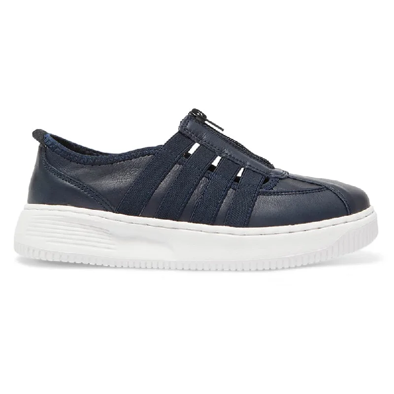 Newport Sneaker in Navy Leather