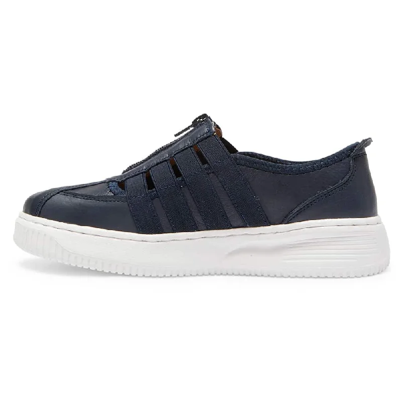 Newport Sneaker in Navy Leather