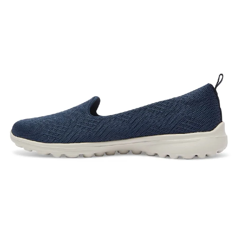 Perry Sneaker in Navy