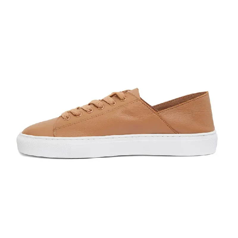 Rialto Sneaker in Tan Leather