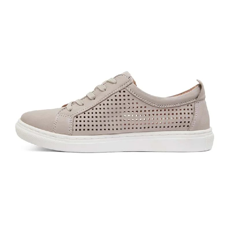 Rio Sneaker in Light Grey Leather