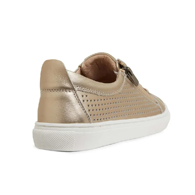 Rio Sneaker in Soft Gold Leather