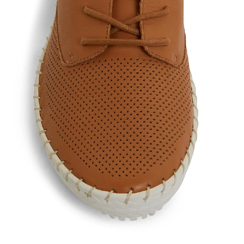 Ripley Sneaker in Tan Leather