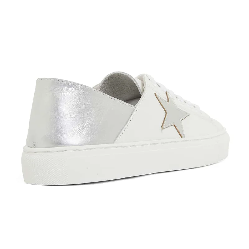 Rocket Sneaker in White/silver Leather