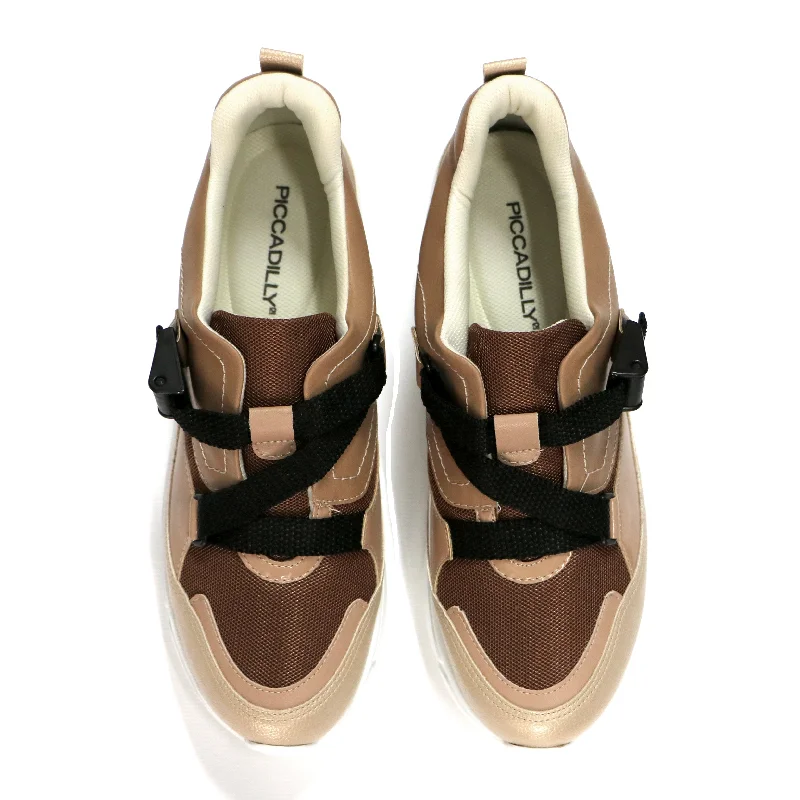 Runway-Ready Comfort Sneaker - Nude (986.003)