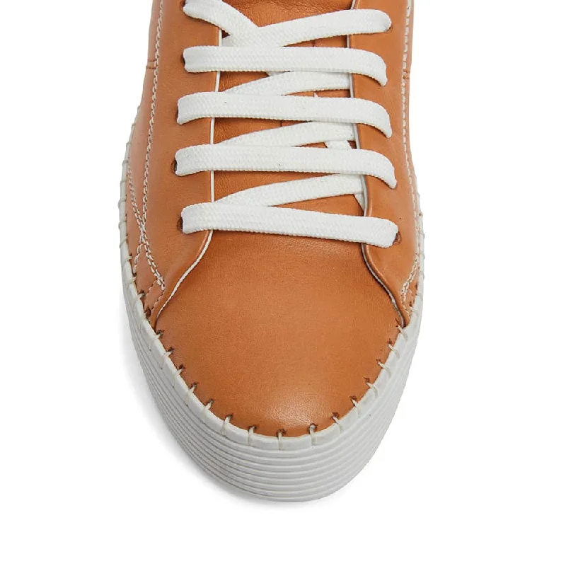 Skipper Sneaker in Cognac Leather