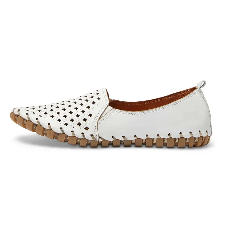 Tang Flat in White Leather