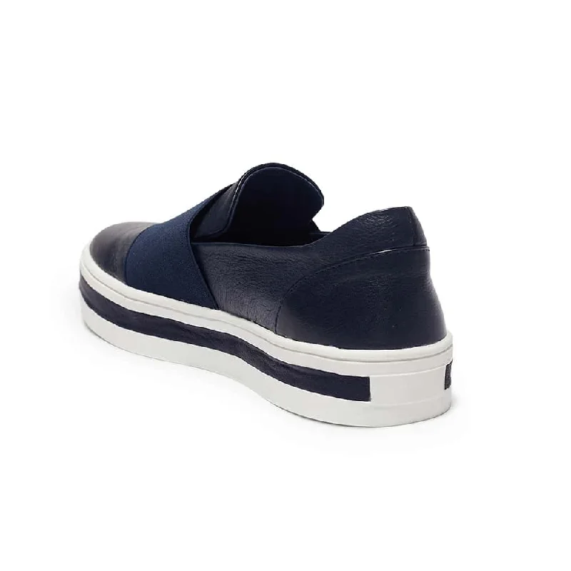 Urban Sneaker in Navy Leather