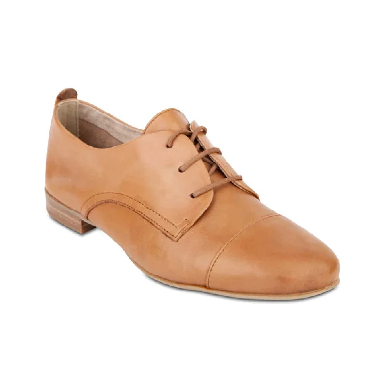 Utah Brogue in Light Tan Leather