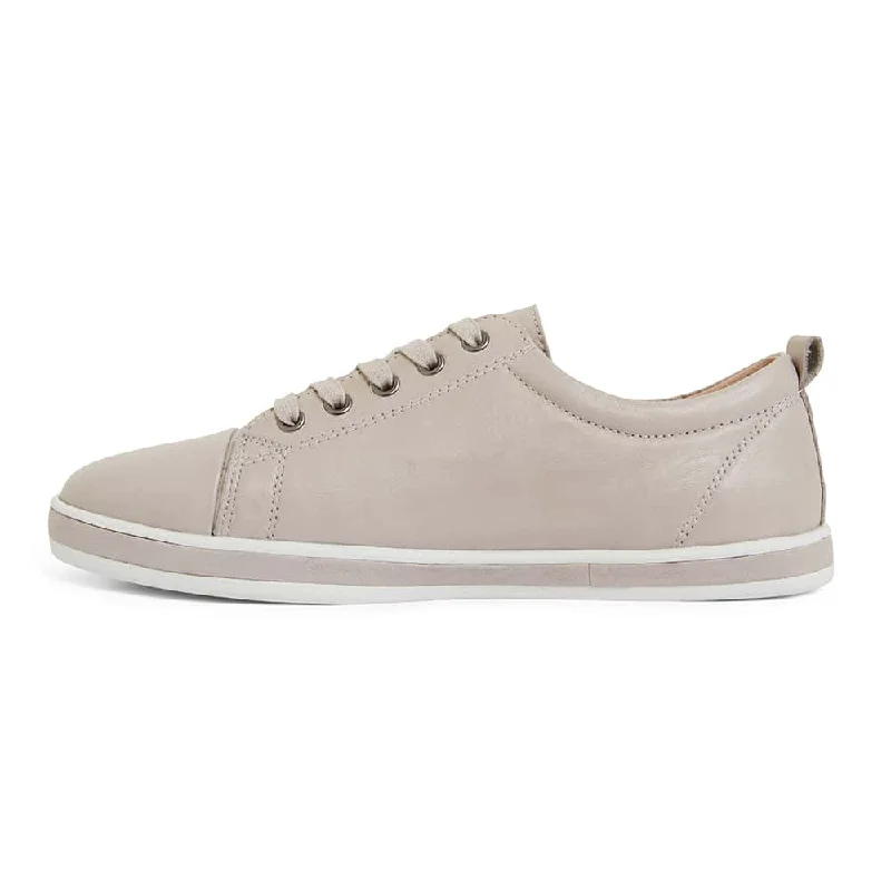 Waffle Sneaker in Light Grey Leather