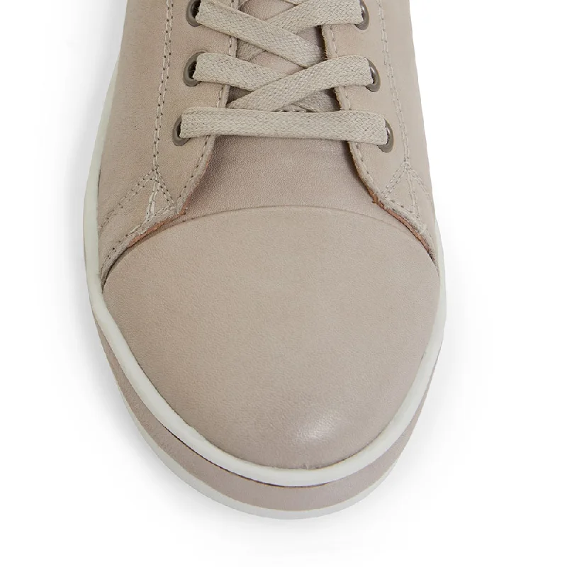 Waffle Sneaker in Light Grey Leather