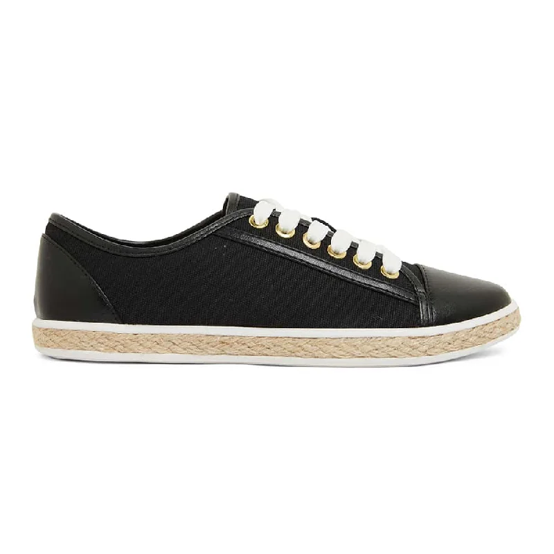 Yale Sneaker in Black Canvas And Smooth