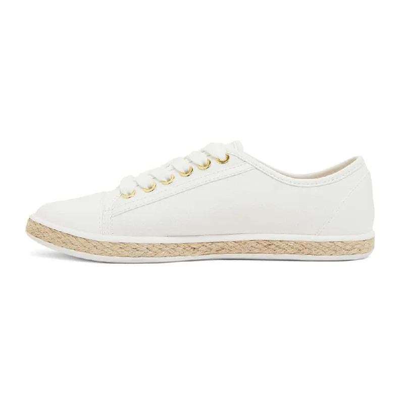 Yale Sneaker in White Canvas And Smooth