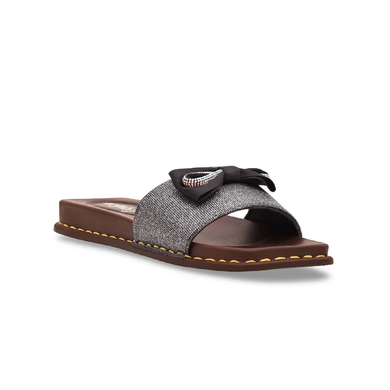 black-casual-flip-flop-cl9273