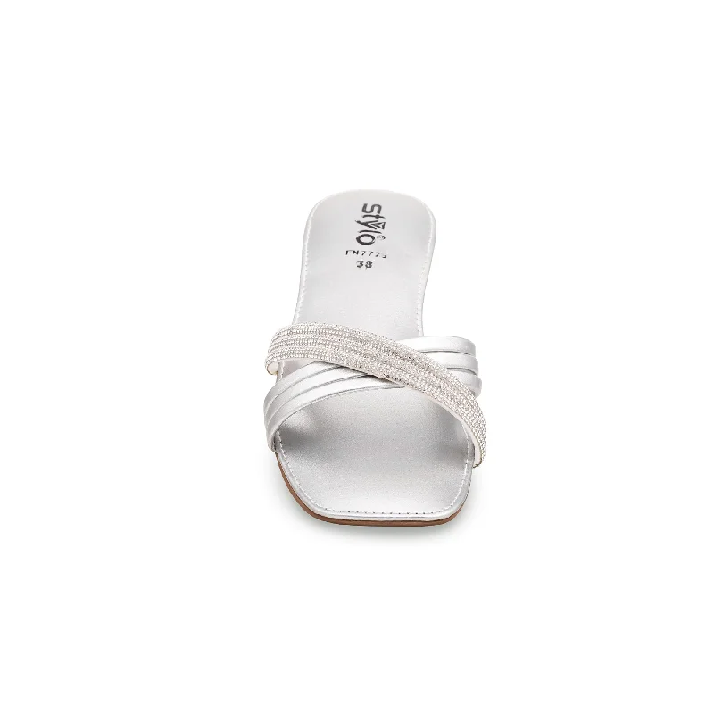 silver-fancy-slipper-fn7729